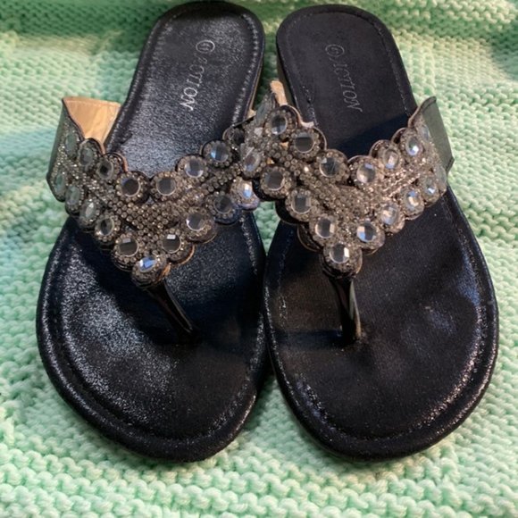 Action Black Sandal with rhinestones - Picture 2 of 4
